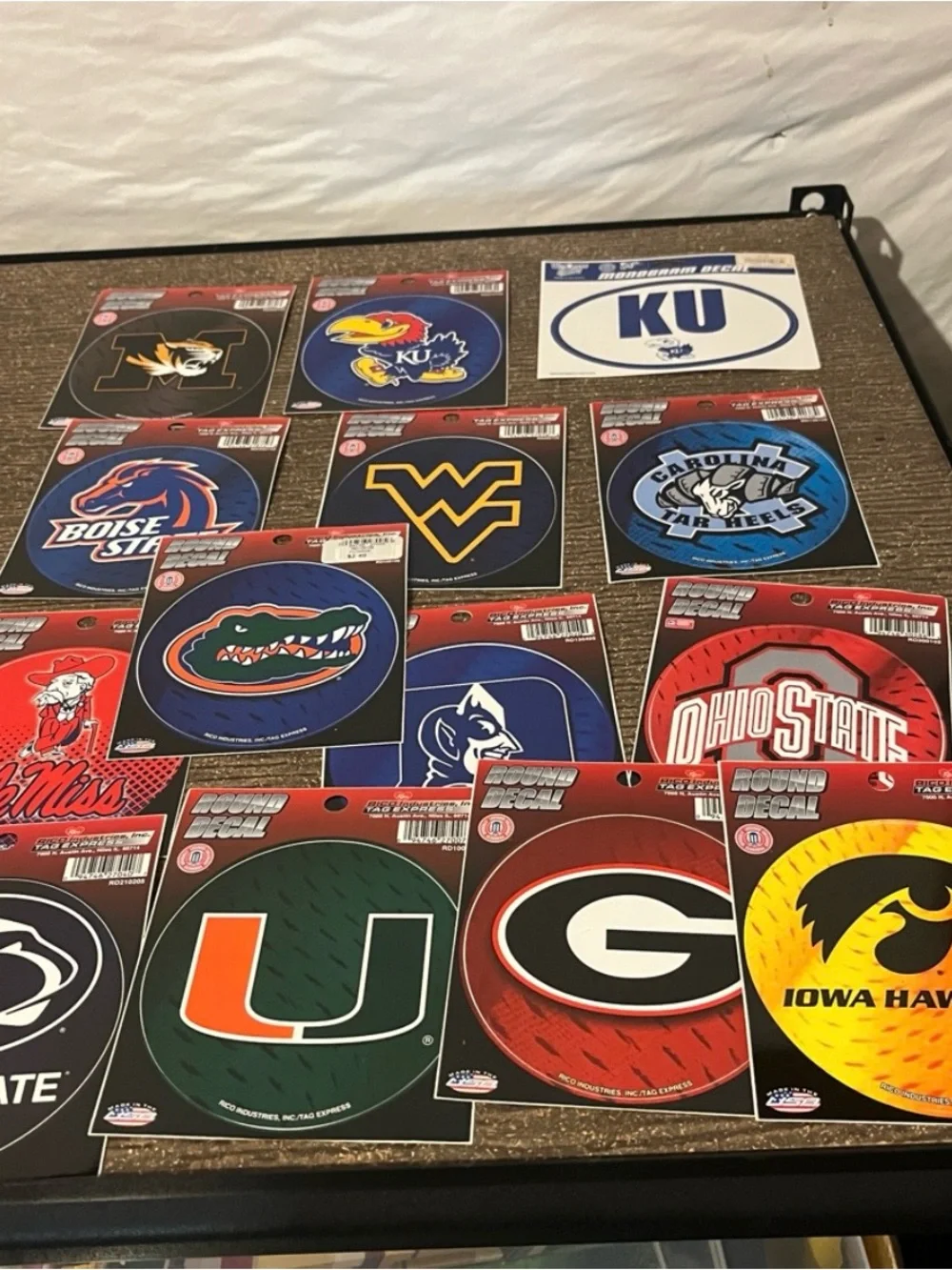 Rico Industries Resale collectors lot NCAA, NBA, MLB and NFL Round Decals NIP